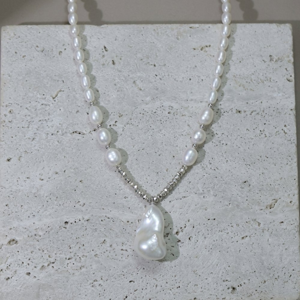 Necklaces Large Irregular Baroque Pearl Necklace