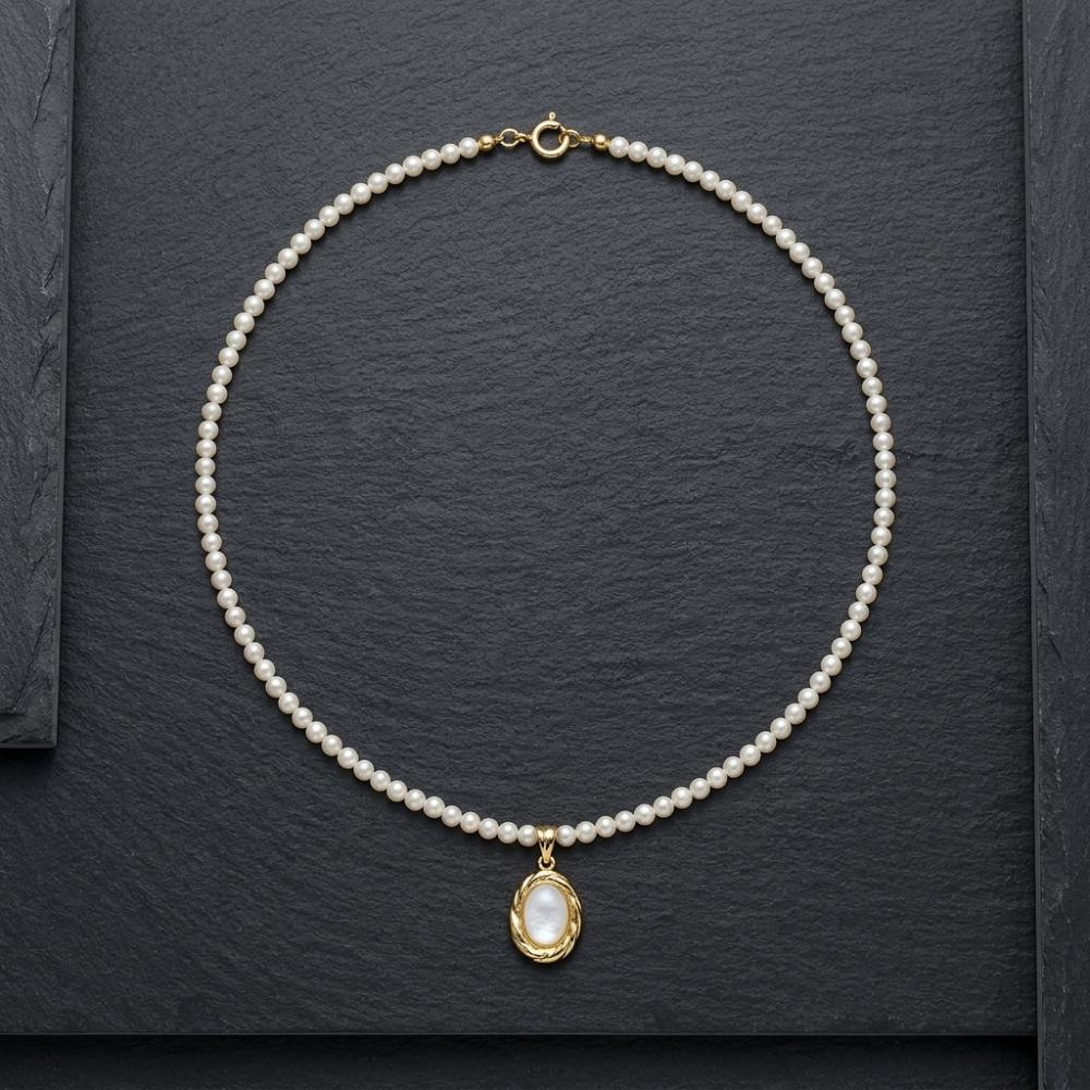 Necklaces Freshwater Rice Pearl Necklace with Gold-Plated White Mother-of-Pearl Pendant